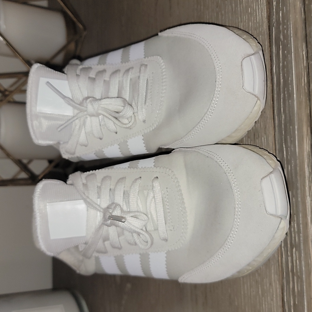 Adidas men sneakers